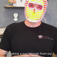 Man talking about the advantage of using the iRESTORE LED face mask