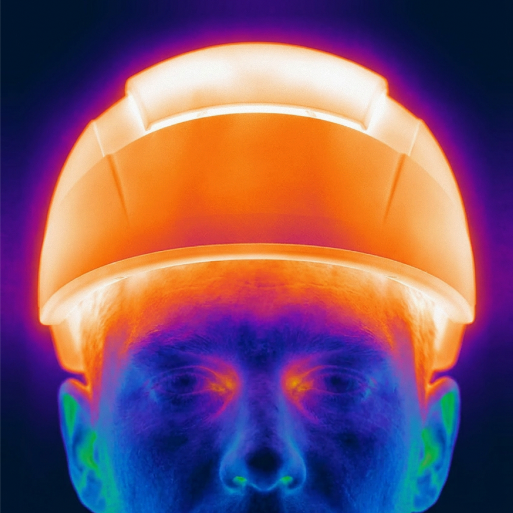 Thermal imaging of a person wearing irestore elite